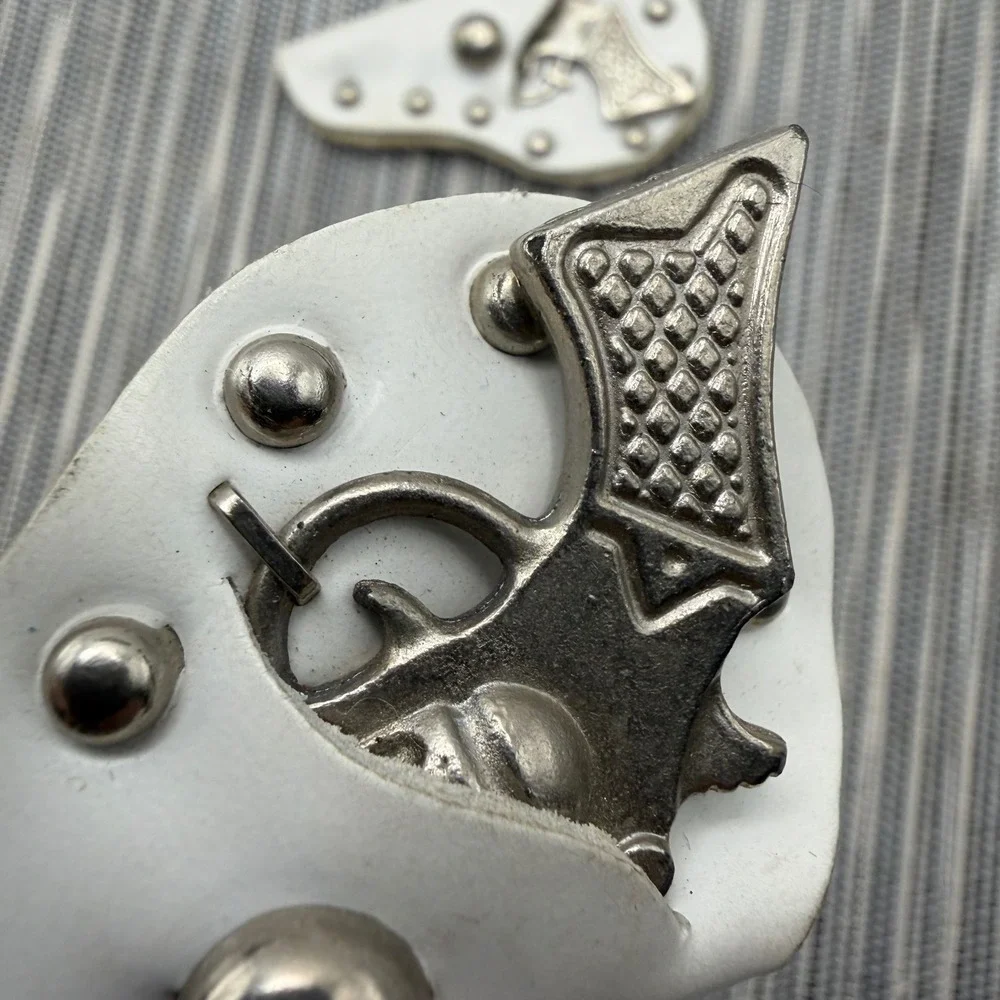 Vintage 50s Metal 6 Shooter Gun Diaper Clip Brooch White Studded Holster Set 2pc
